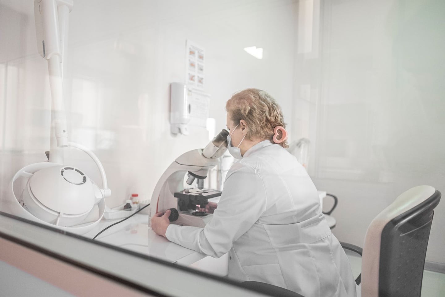 Laboratory research and scientific methods