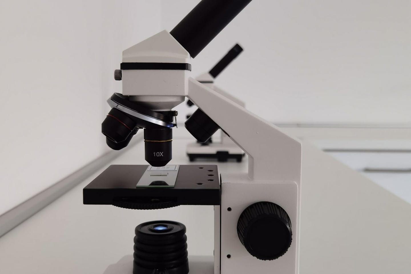 Laboratory research and scientific methods