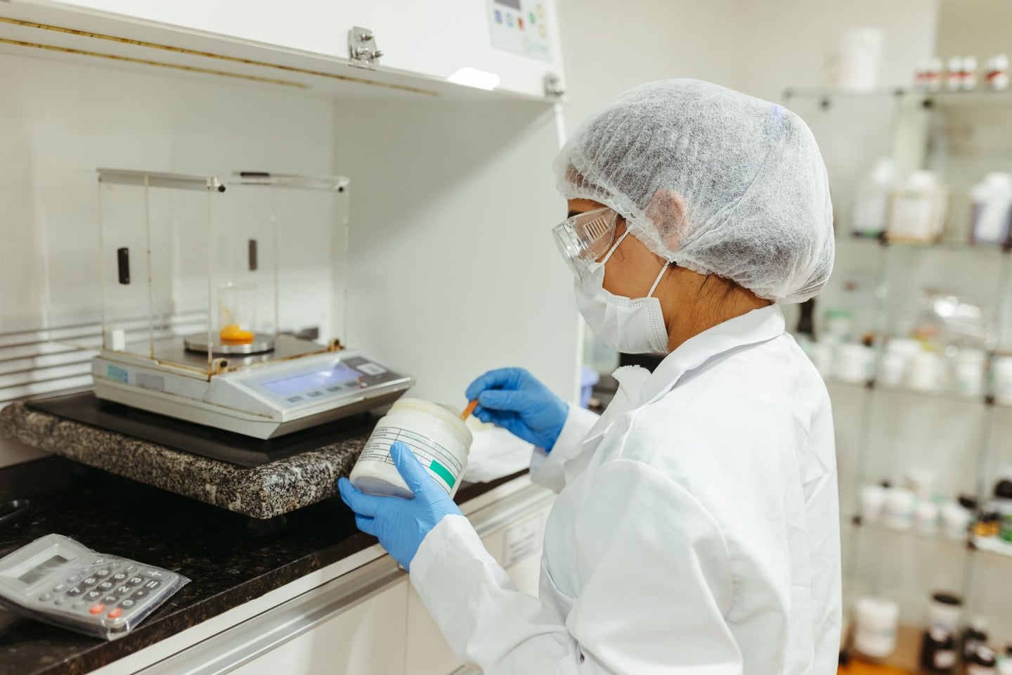 Laboratory research and scientific methods