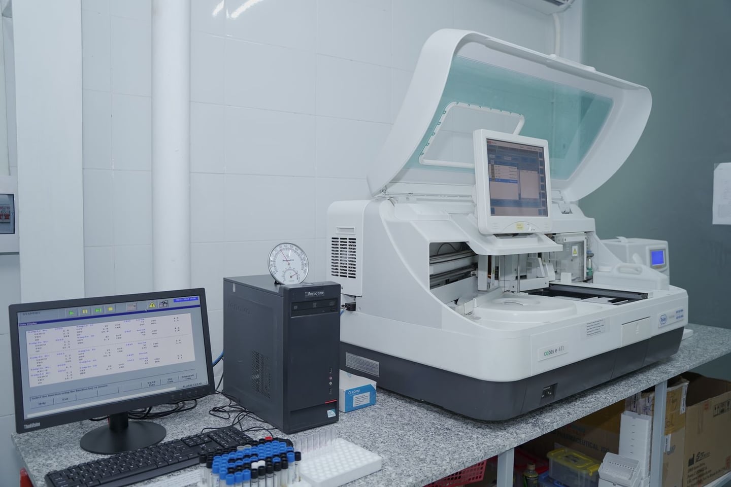 Laboratory research and scientific methods