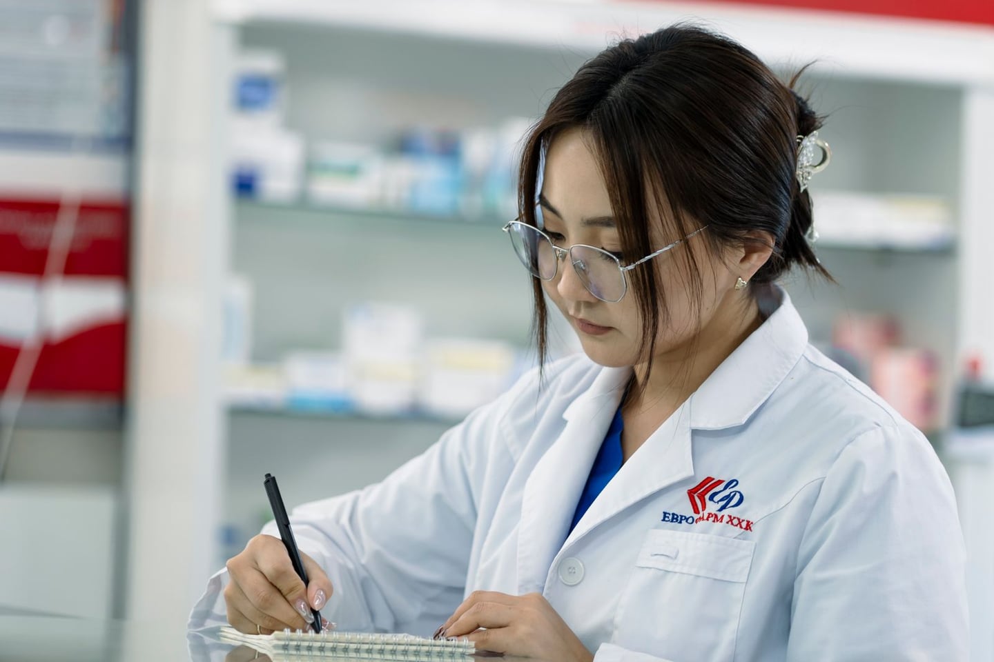 Medicines and pharmacy practice
