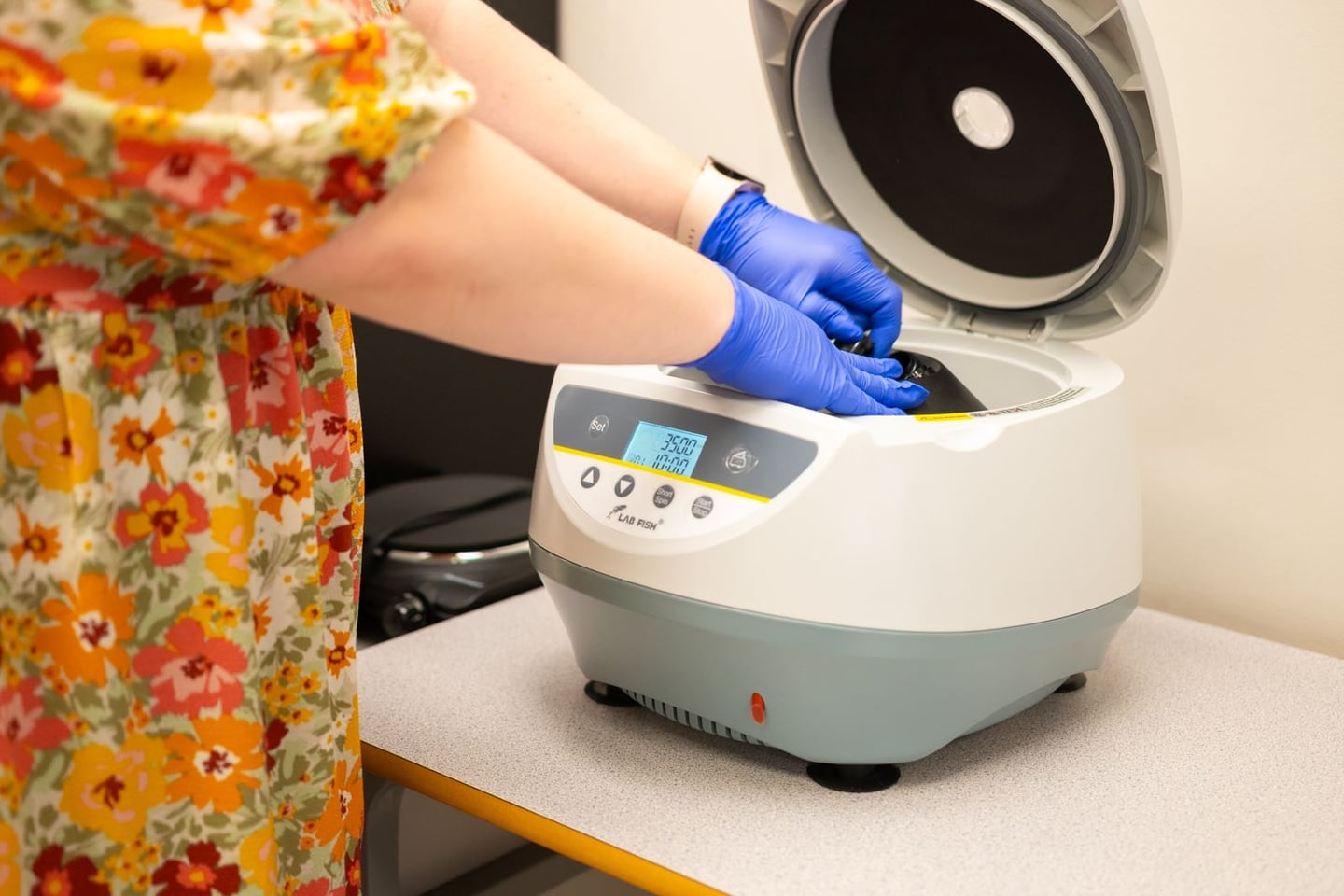 Laboratory research and scientific methods