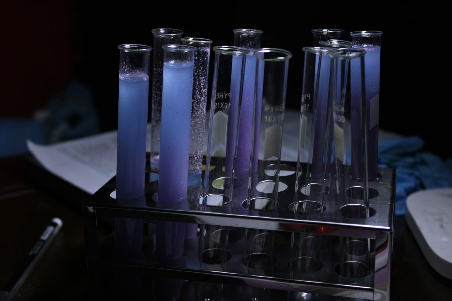Laboratory research and scientific methods