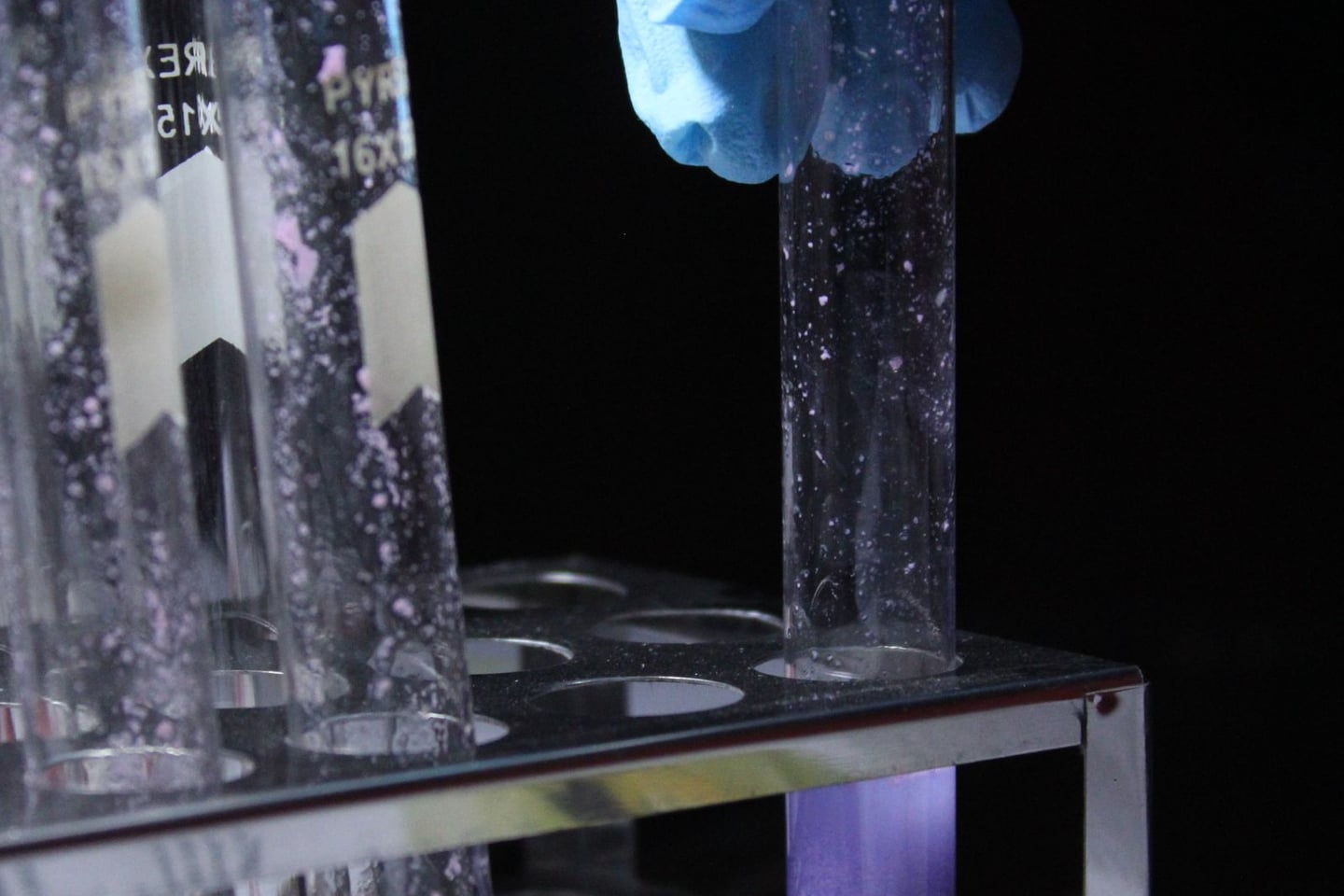 Laboratory research and scientific methods