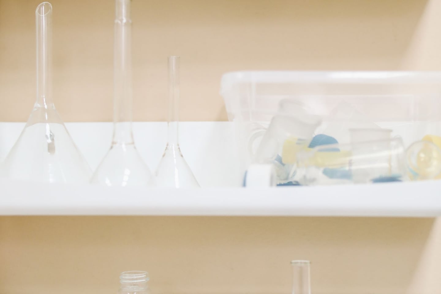 Laboratory research and scientific methods