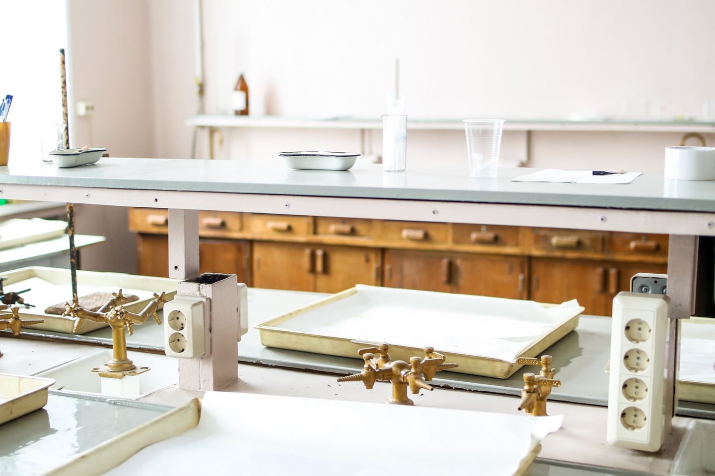 Laboratory research and scientific methods