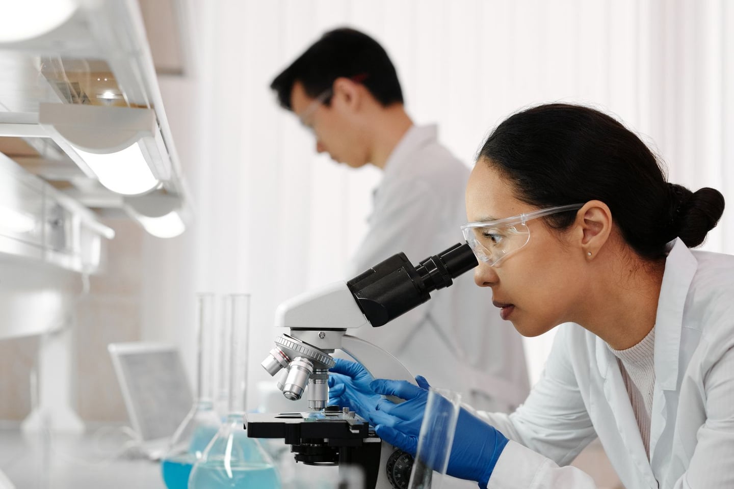 Laboratory research and scientific methods
