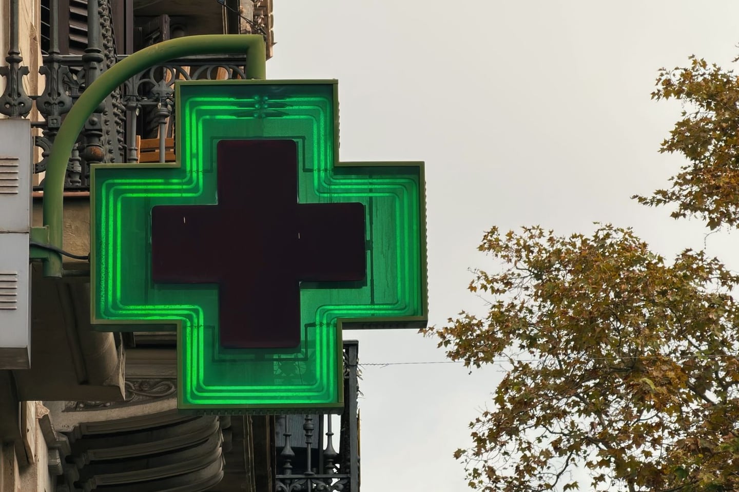 Medicines and pharmacy practice