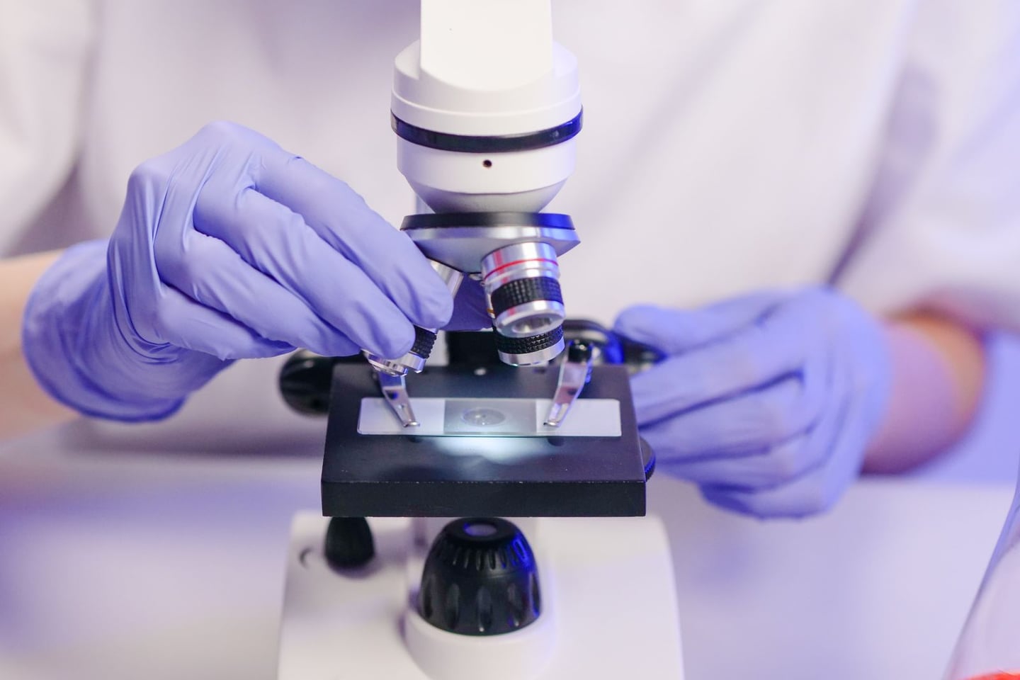 Laboratory research and scientific methods