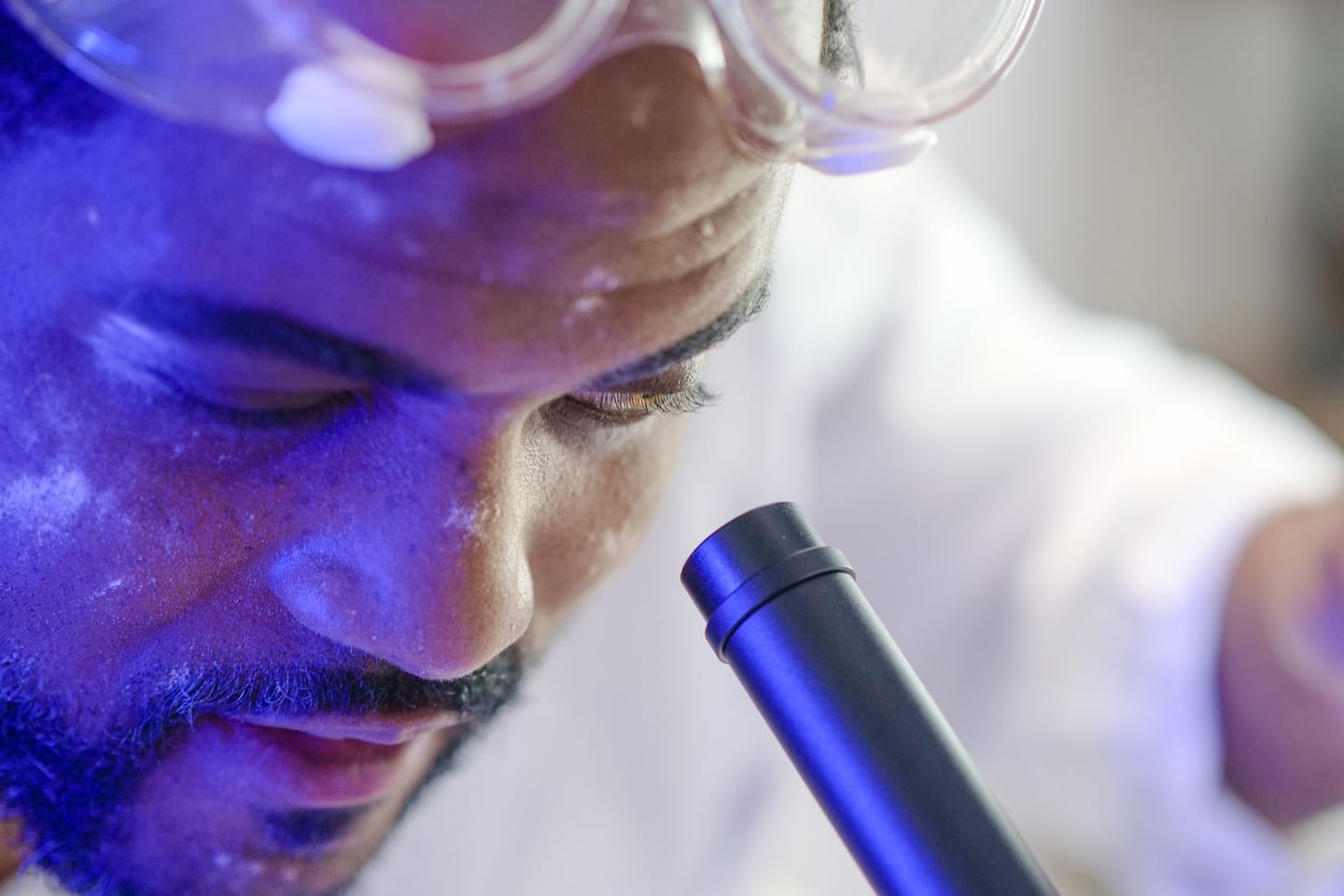 Laboratory research and scientific methods