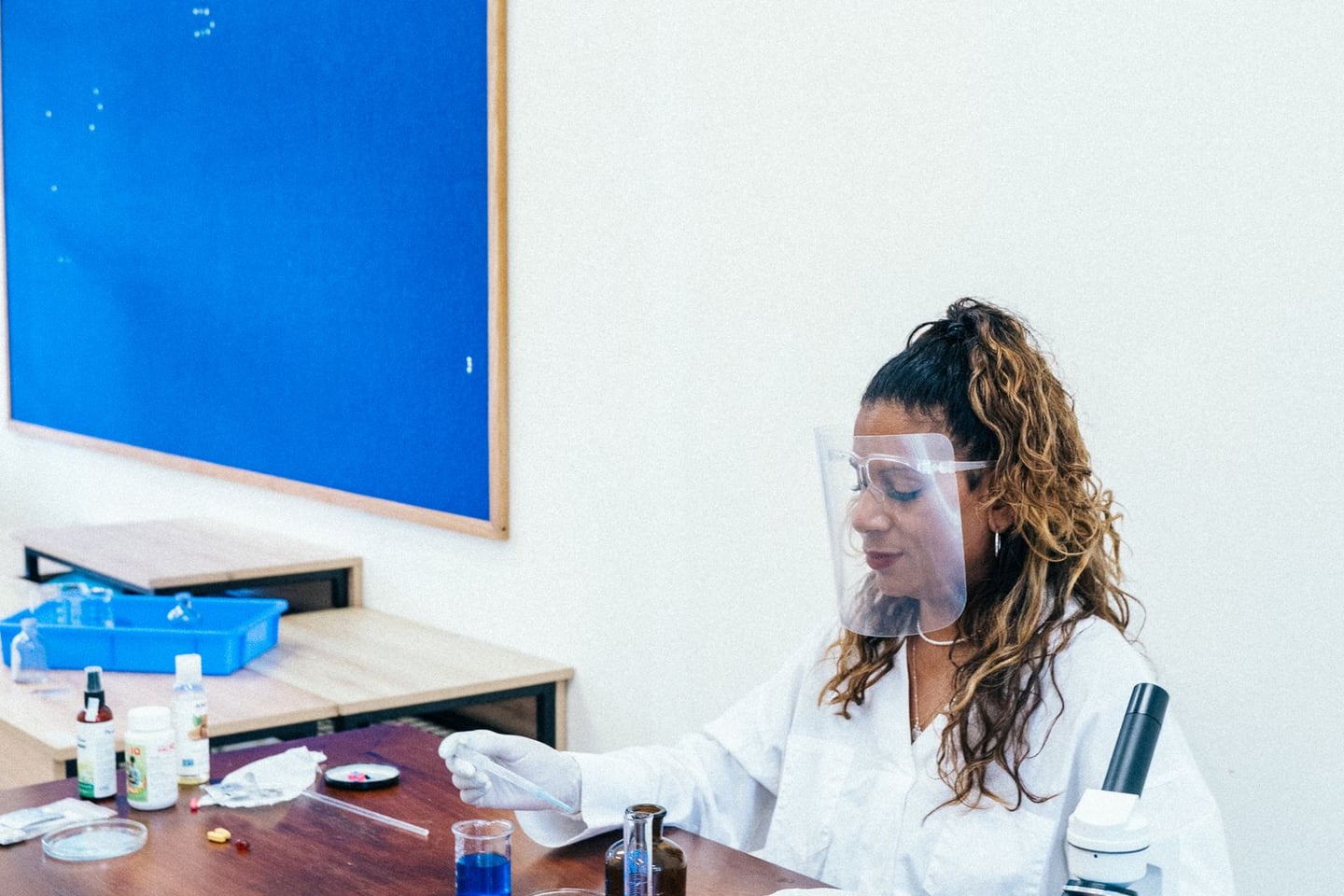 Laboratory research and scientific methods