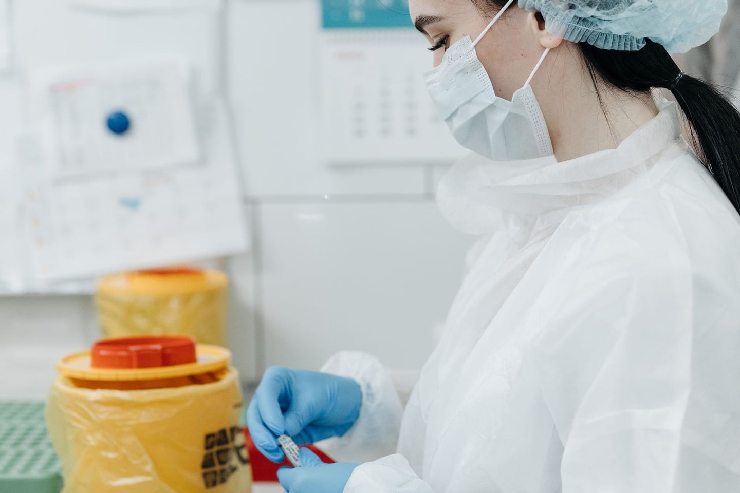 Laboratory research and scientific methods