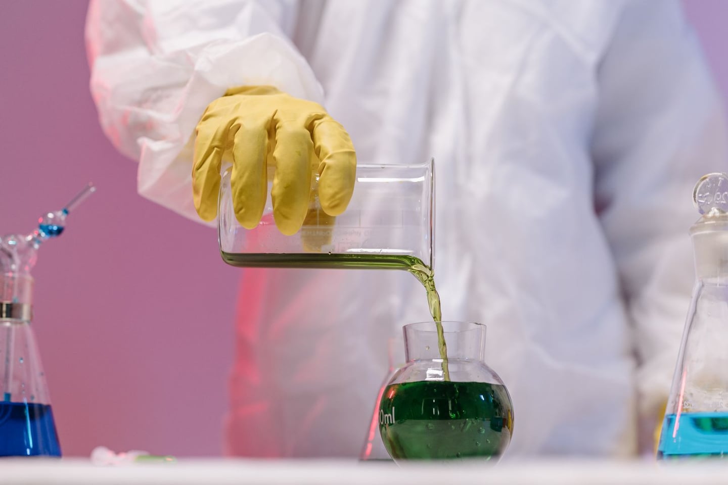 Laboratory research and scientific methods