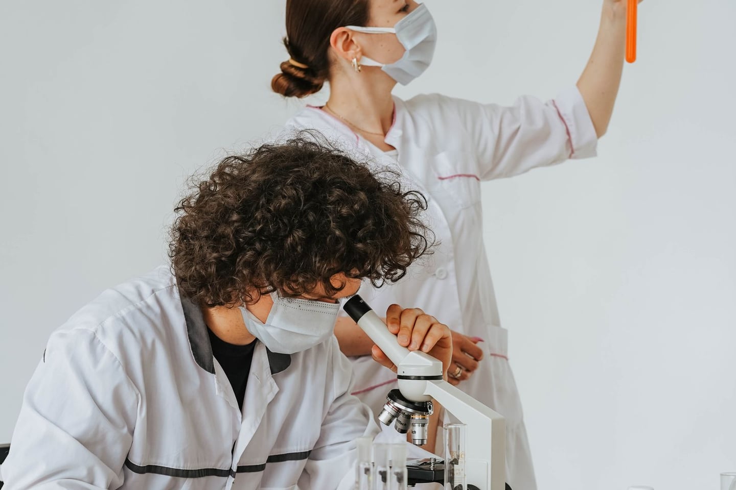 Laboratory research and scientific methods