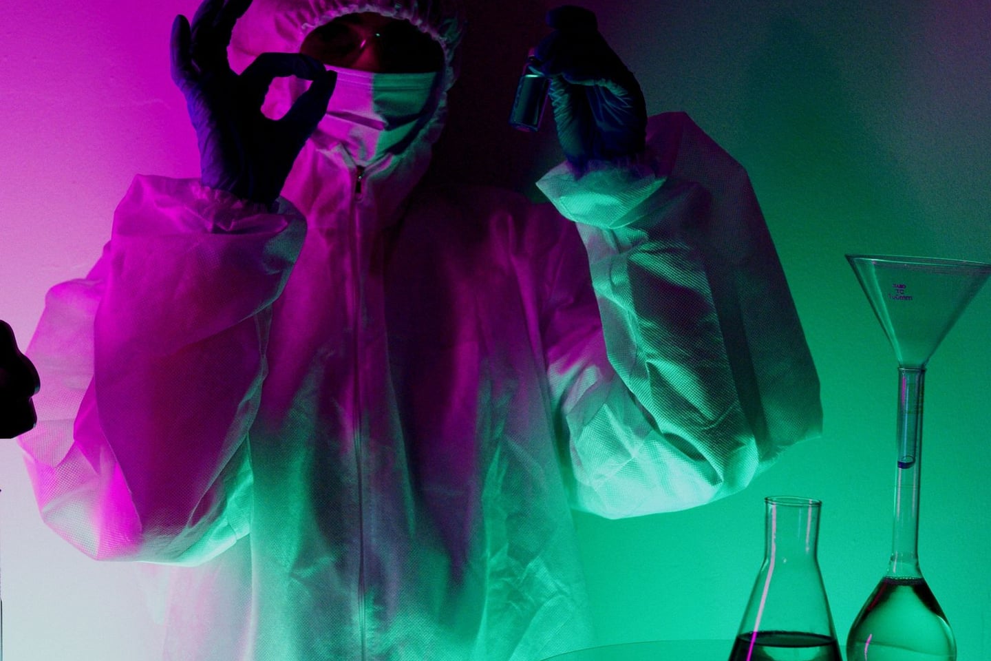 Laboratory research and scientific methods