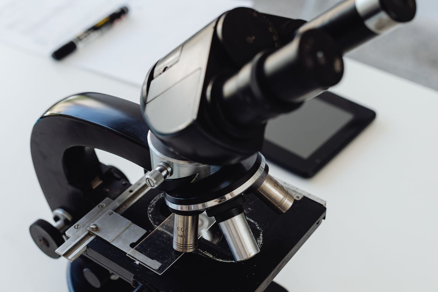 Laboratory research and scientific methods