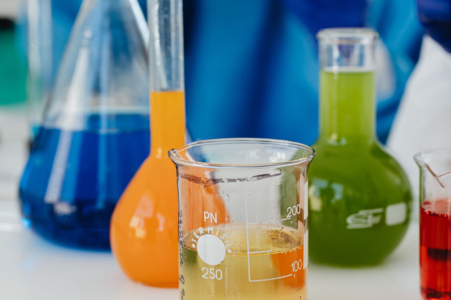 Laboratory research and scientific methods