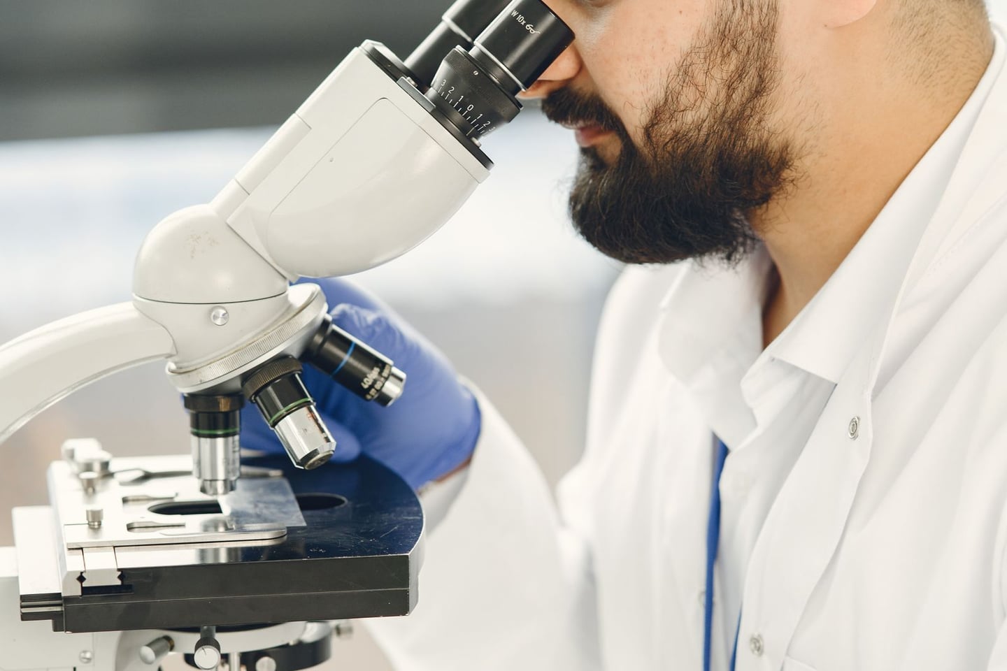 Laboratory research and scientific methods