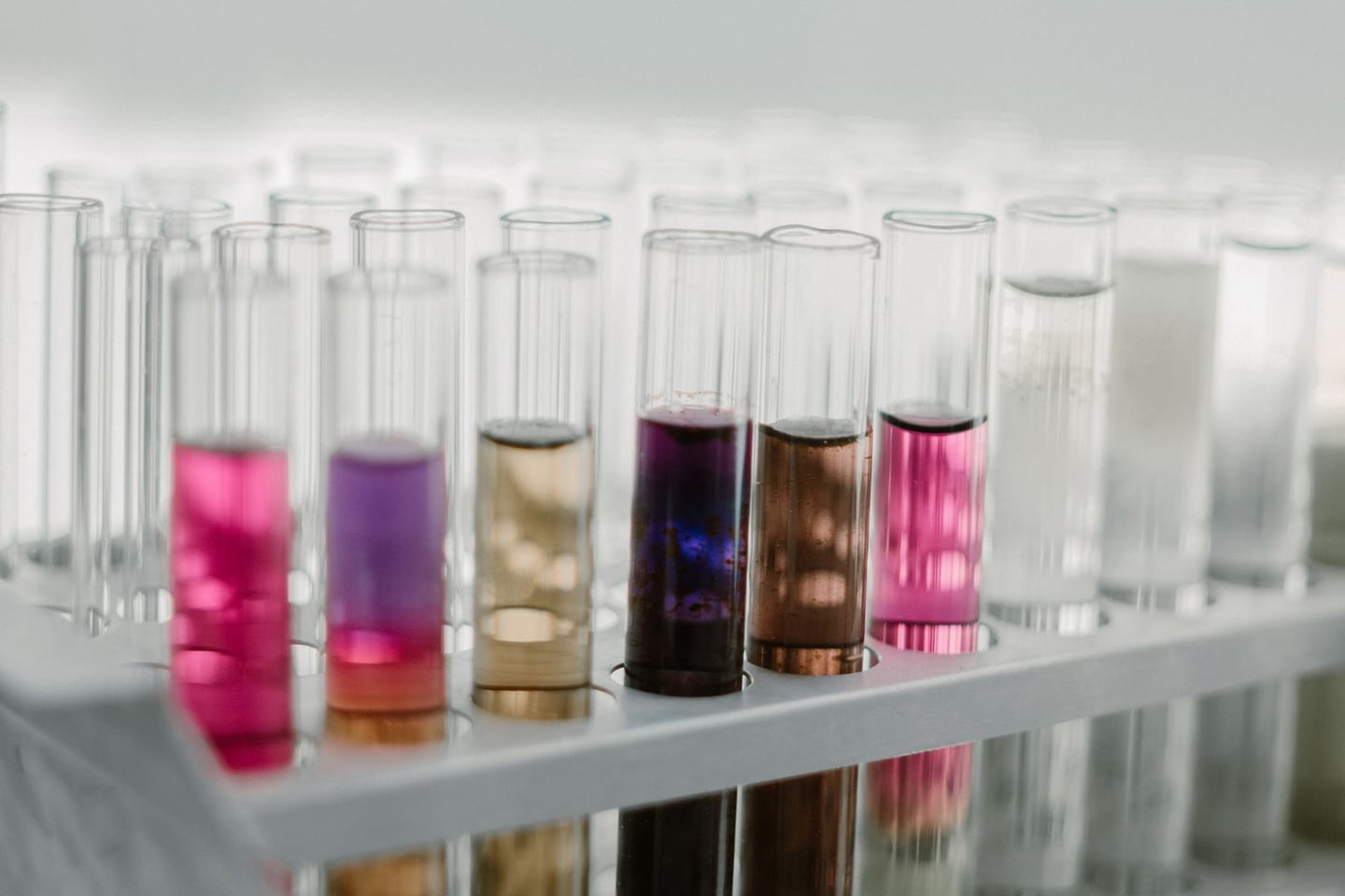 Laboratory research and scientific methods