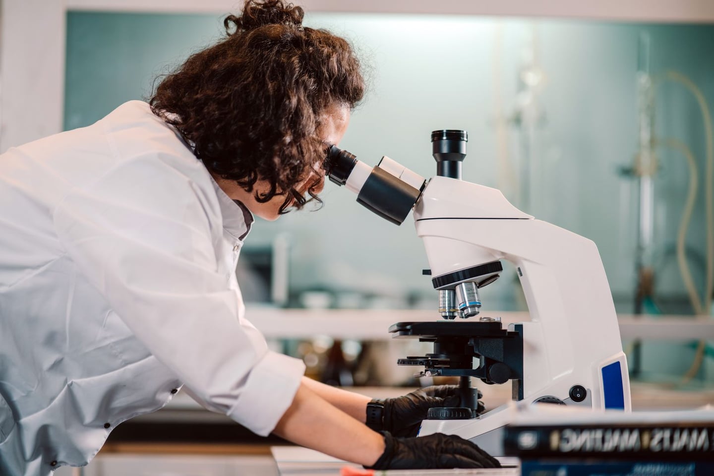 Laboratory research and scientific methods