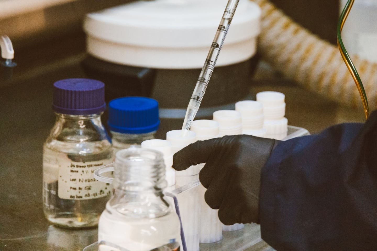 Laboratory research and scientific methods