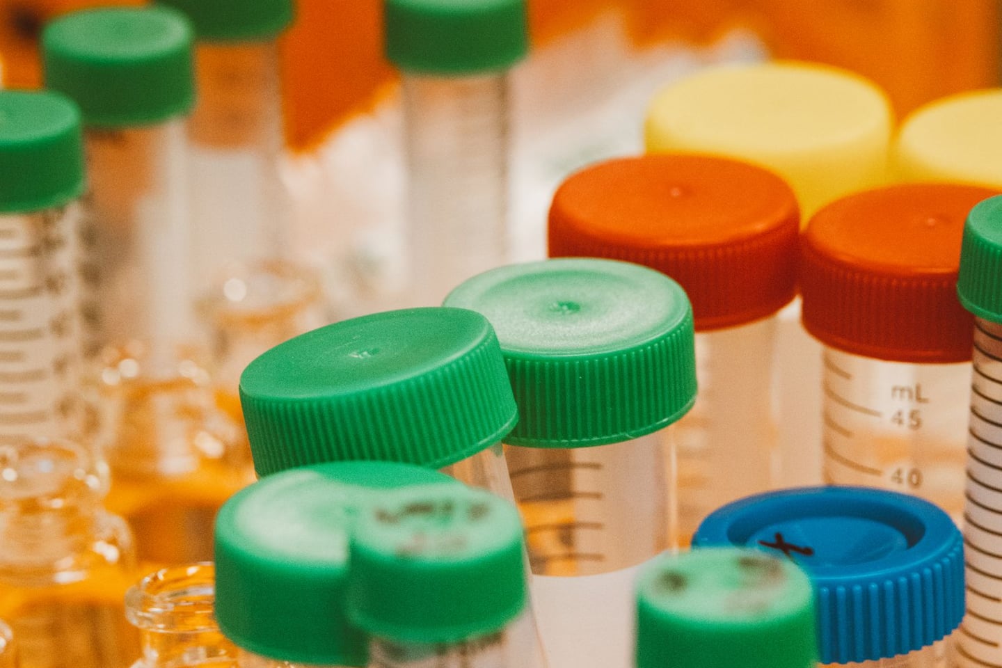 Laboratory research and scientific methods