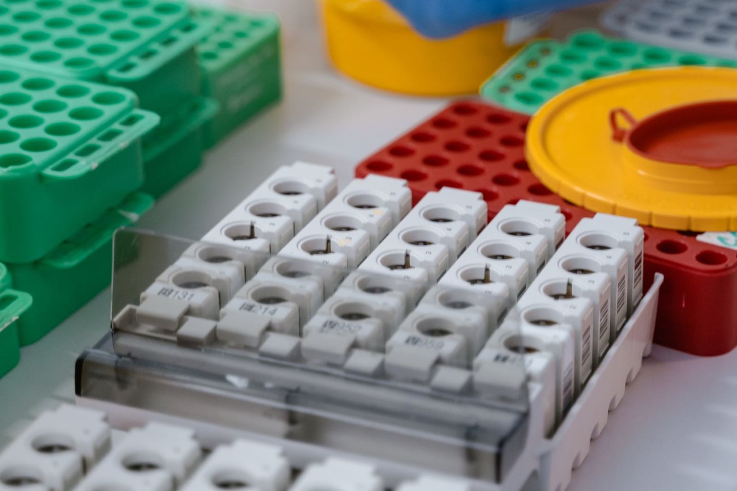 Laboratory research and scientific methods