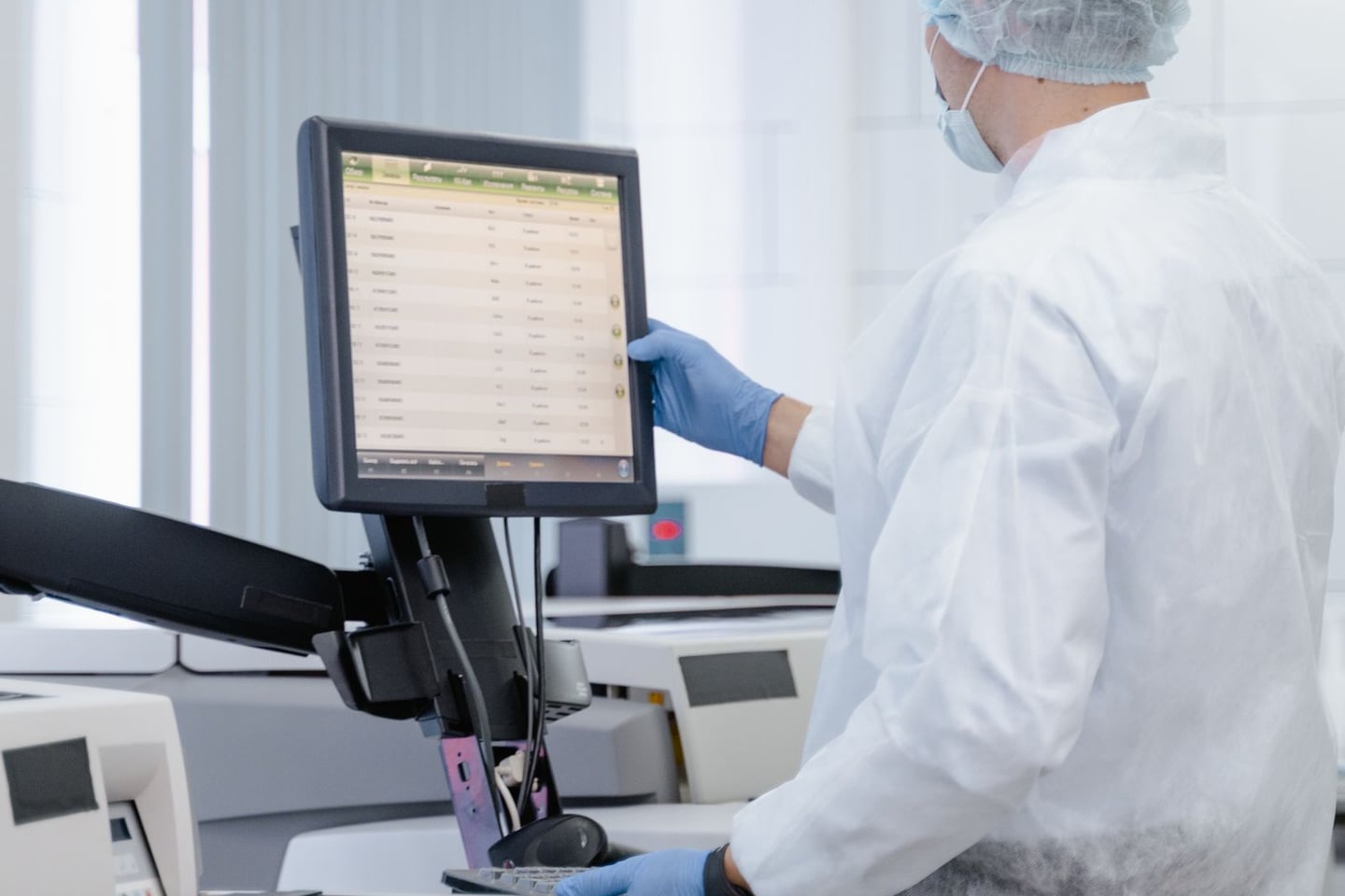 Laboratory research and scientific methods