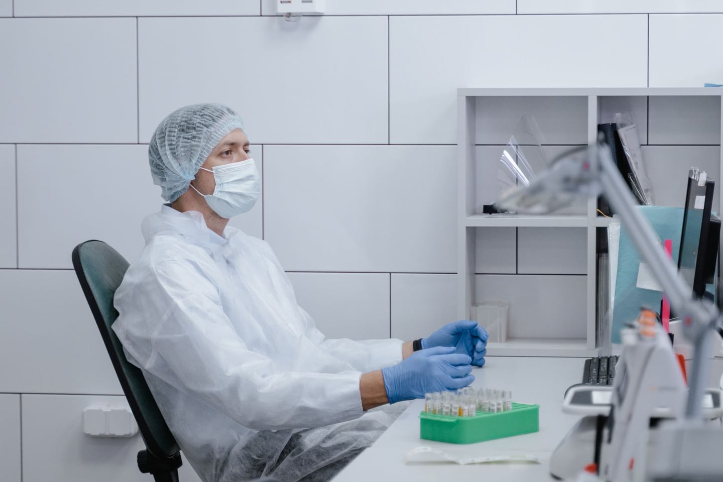 Laboratory research and scientific methods