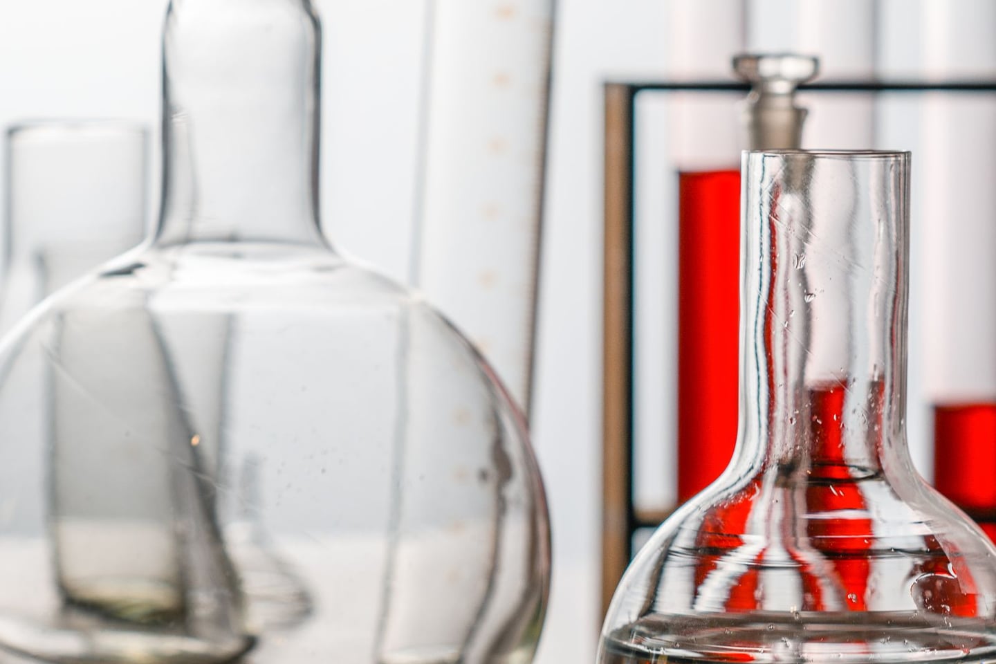 Laboratory research and scientific methods