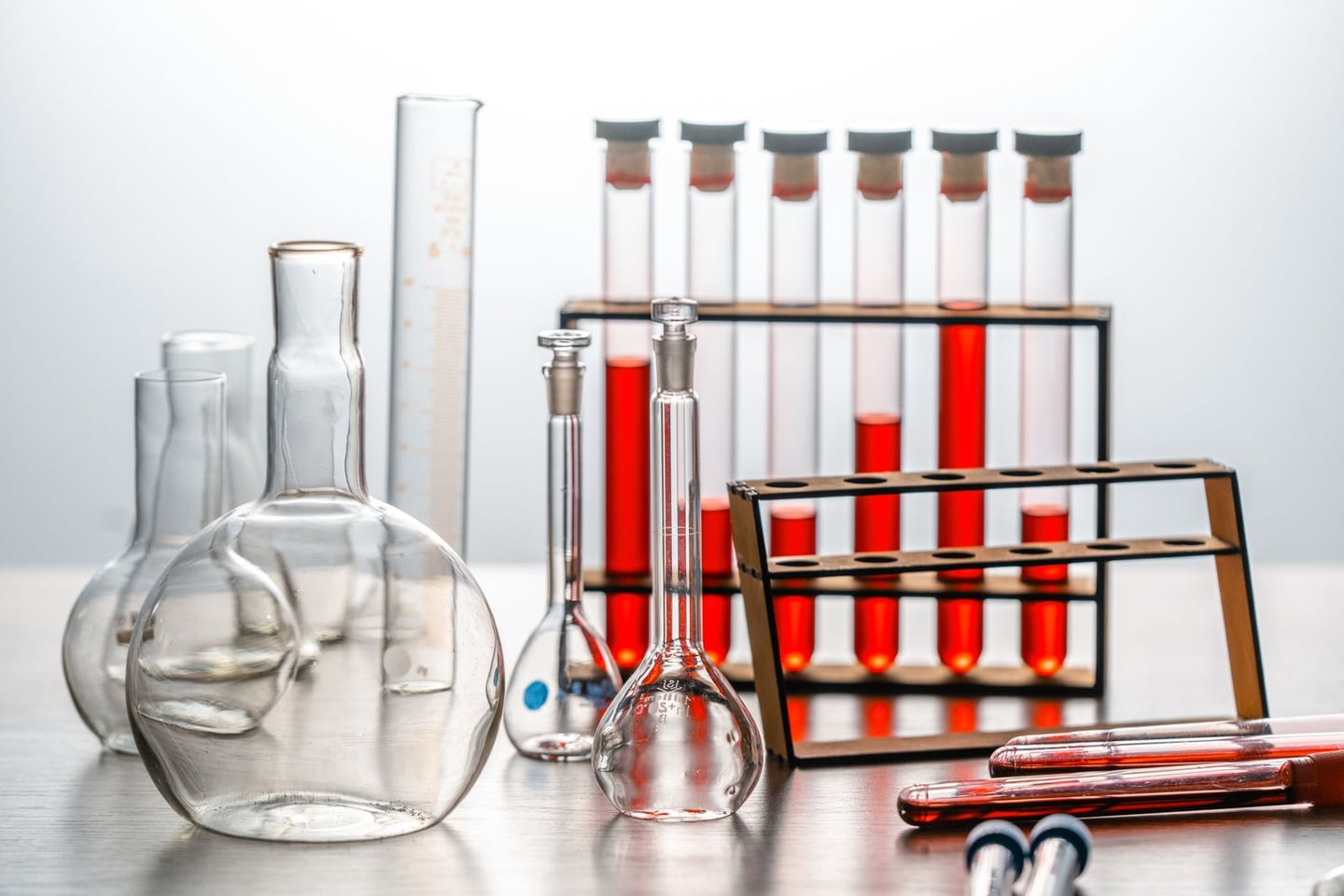Laboratory research and scientific methods