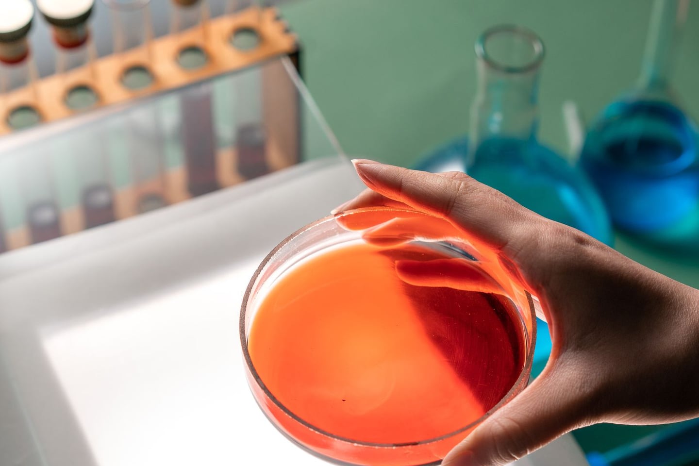 Laboratory research and scientific methods